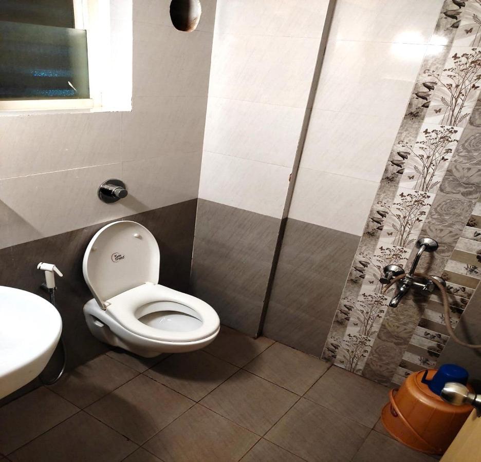 Hotel Radha Pangala Εξωτερικό φωτογραφία
