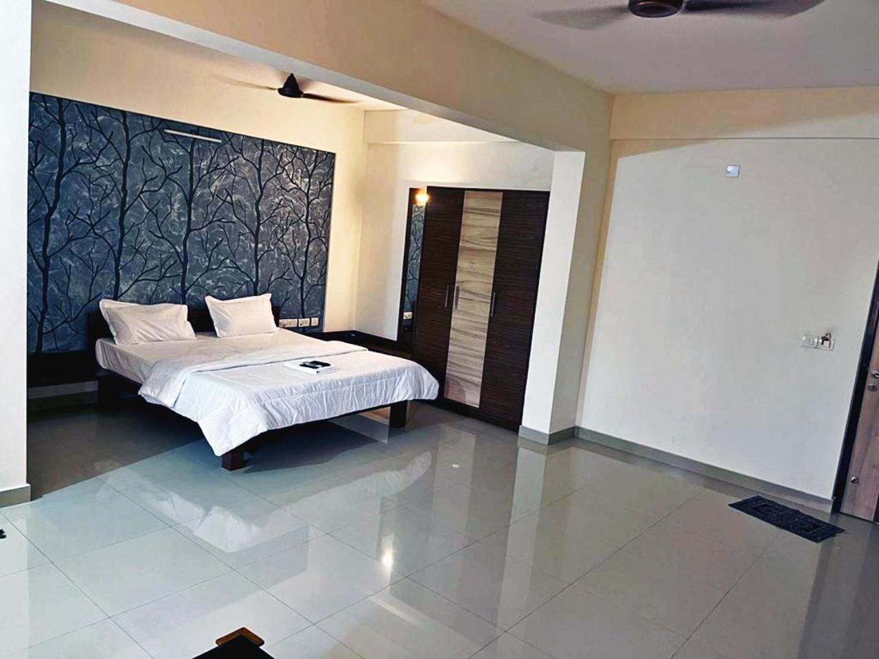 Hotel Radha Pangala Εξωτερικό φωτογραφία