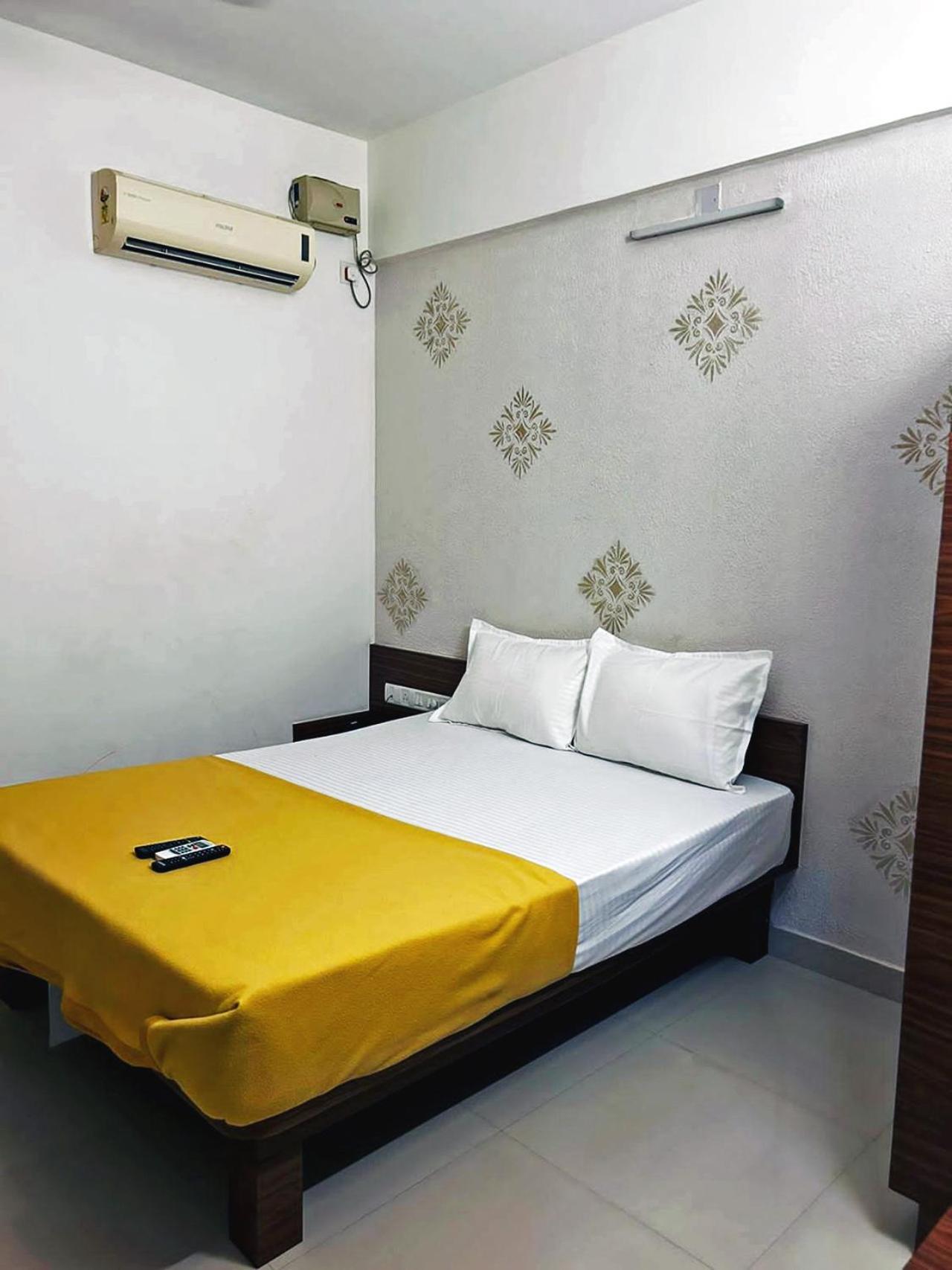 Hotel Radha Pangala Εξωτερικό φωτογραφία